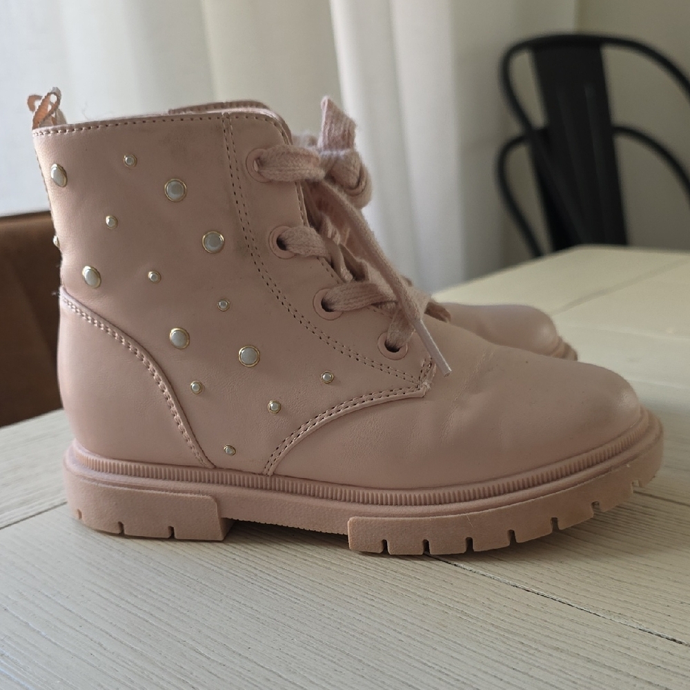 Cat & Jack Light Pink Ankle Boots